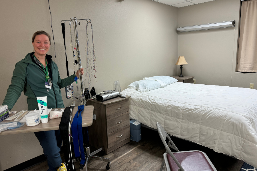 Sleep center receives program reaccreditation