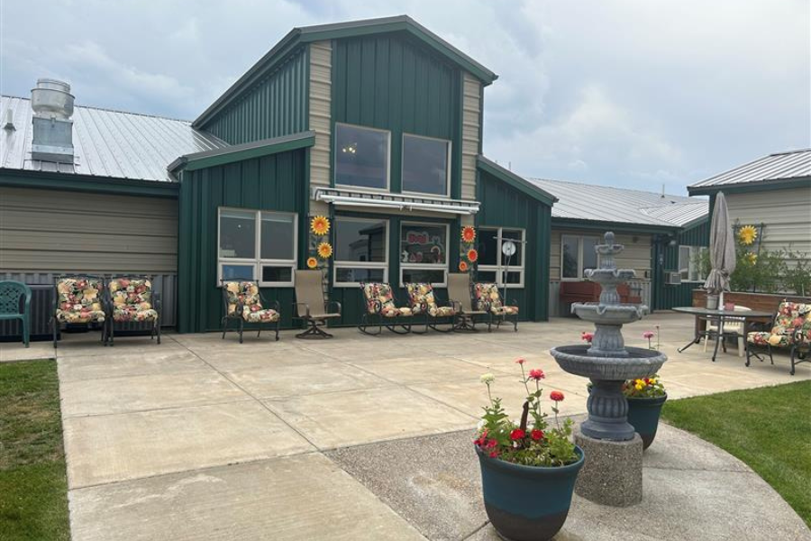 Chester Assisted Living Patio